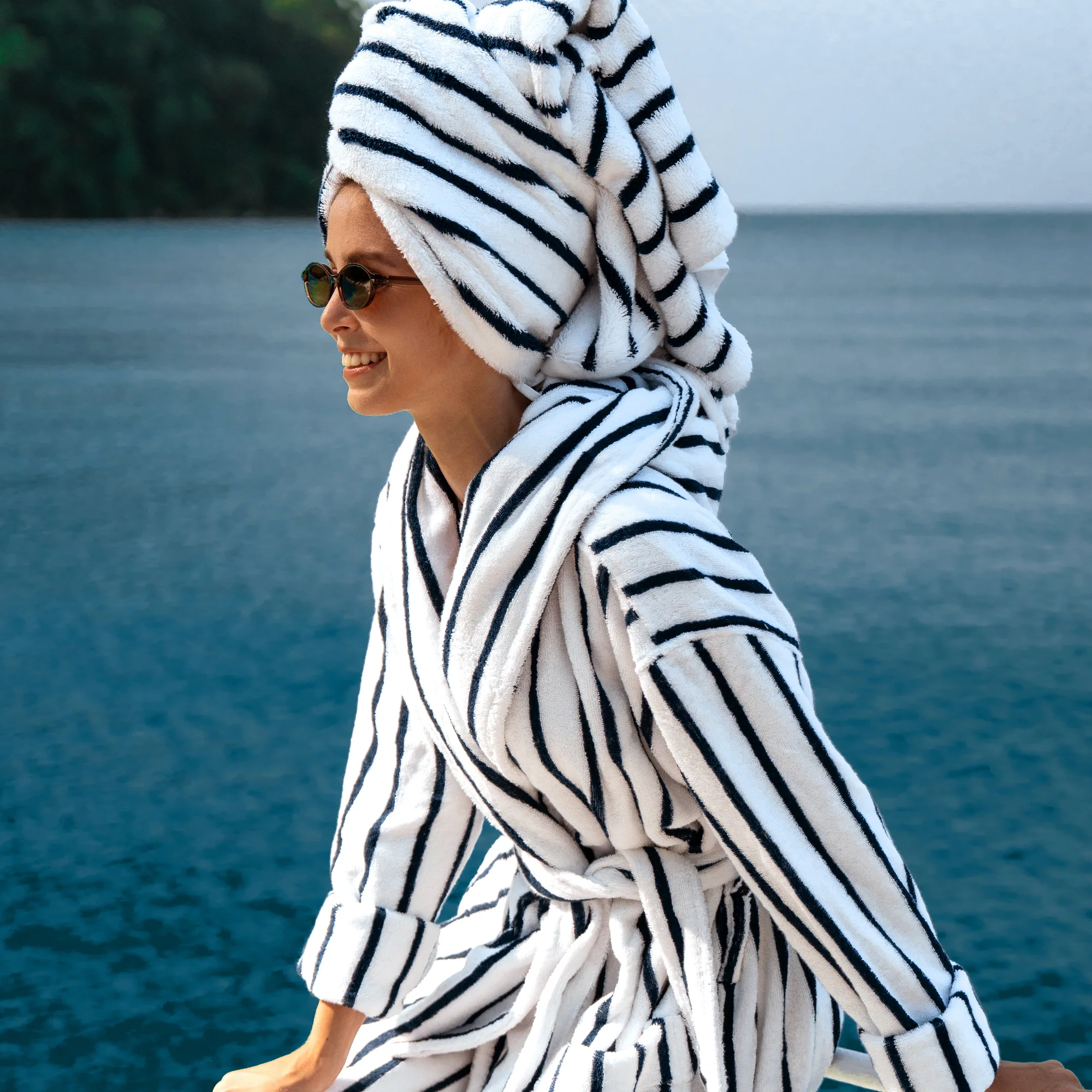 Ultraplush Australian Cotton Towels & Robe Set - Image 33