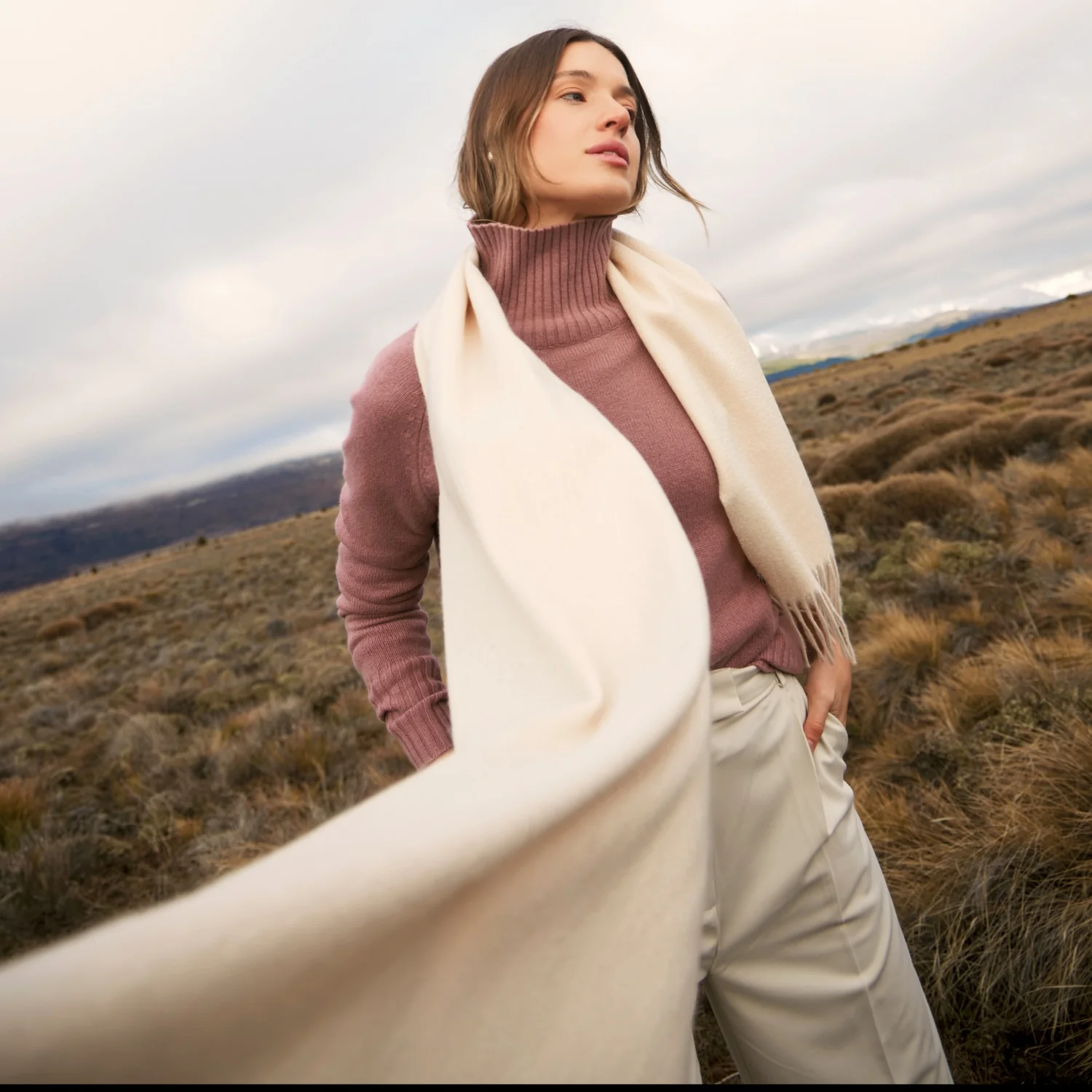 Casey Cashmere Scarf - Image 12