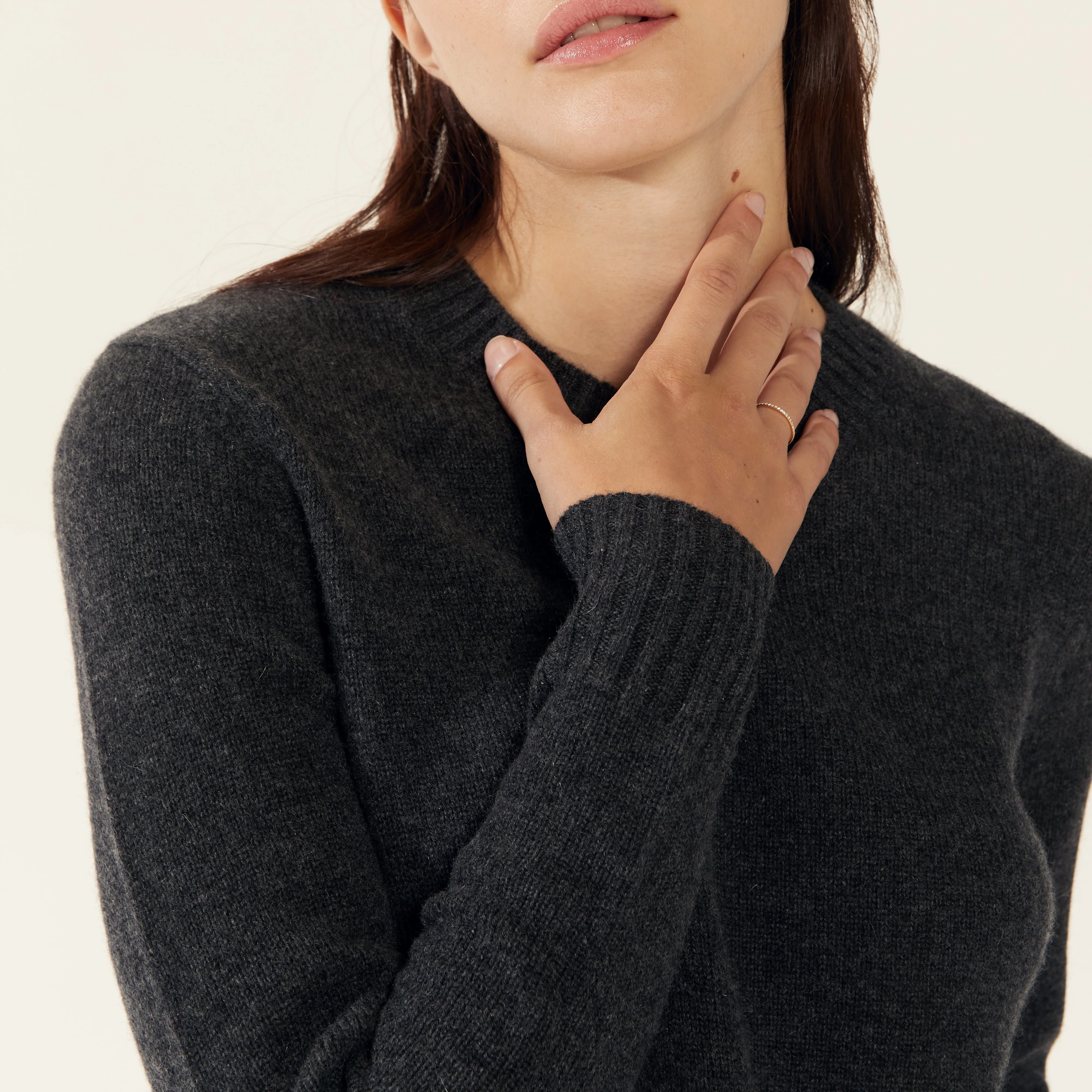 Mila Cashmere Boxy Crop Sweater - Image 31