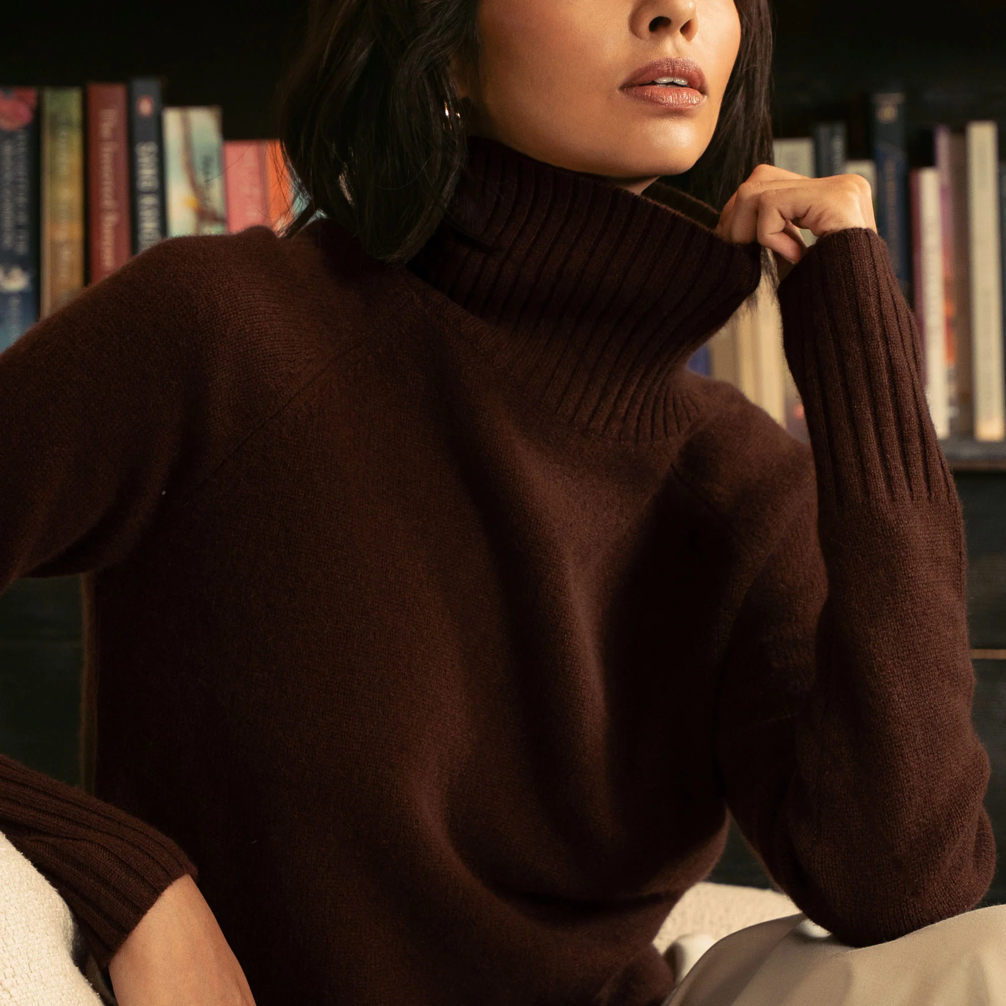 Emma Cashmere Relaxed Turtleneck Sweater - Image 111