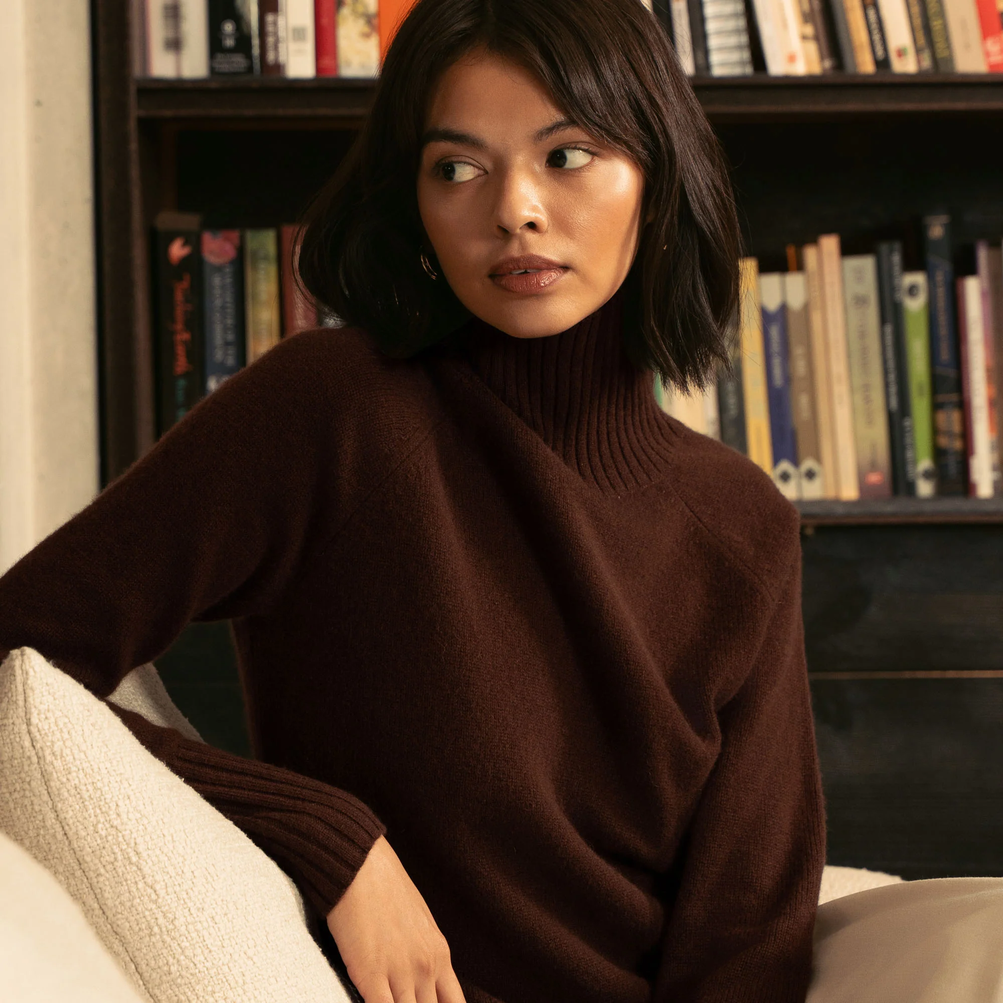 Emma Cashmere Relaxed Turtleneck Sweater - Image 112