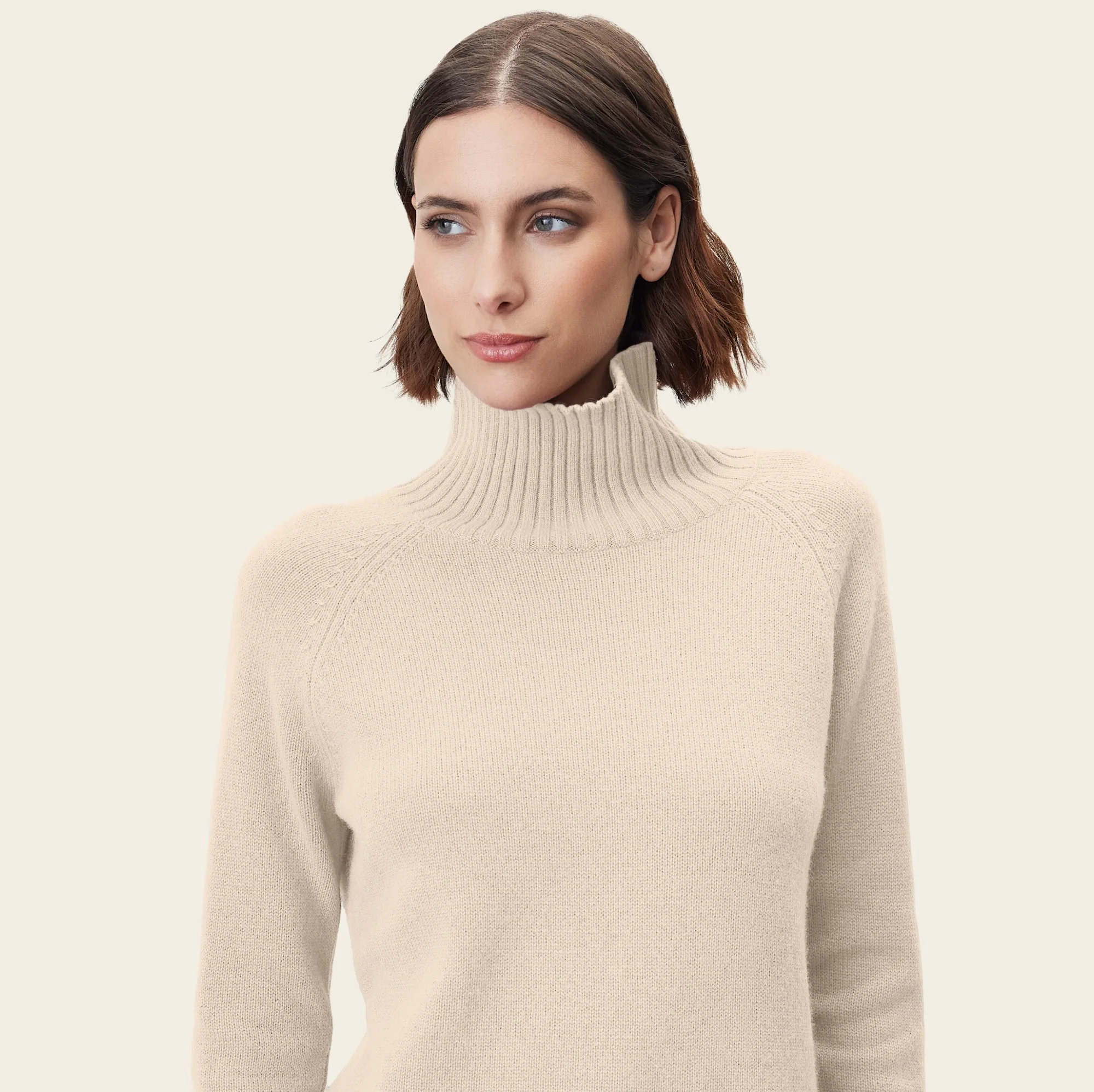 Emma Cashmere Relaxed Turtleneck Sweater - Image 40