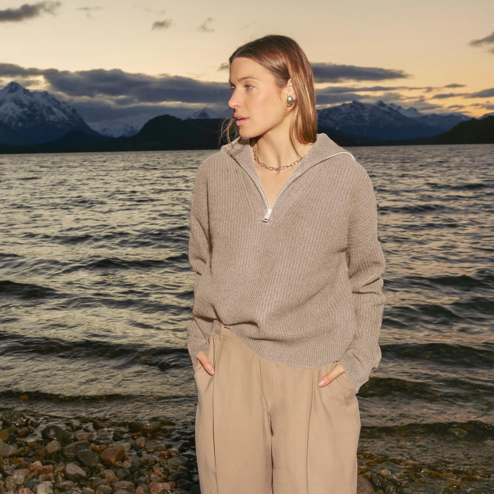 Sophia Chunky Cashmere Quarter Zip Pullover - Image 30