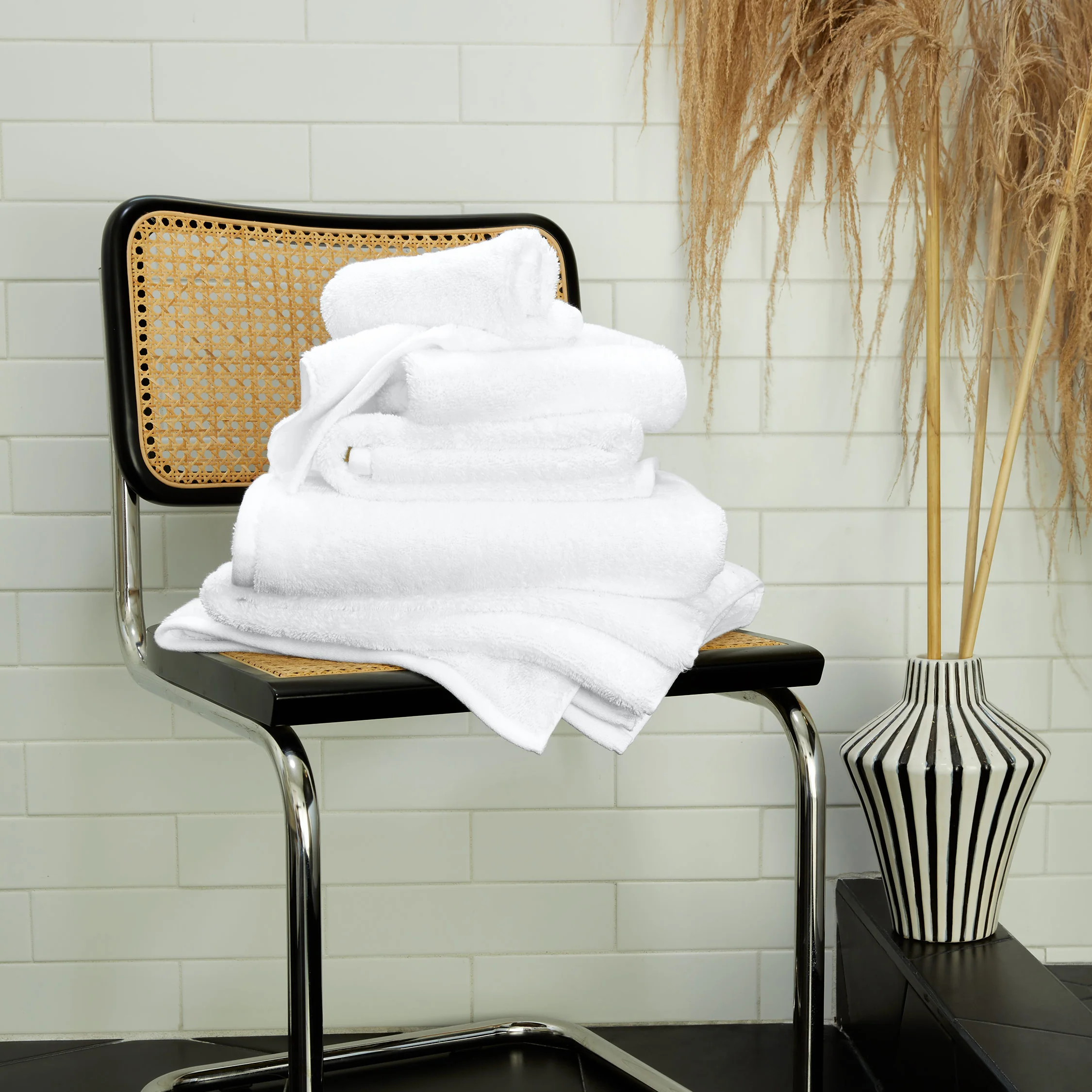 Ultraplush Australian Cotton Bath Towel & Mat Set - Image 10